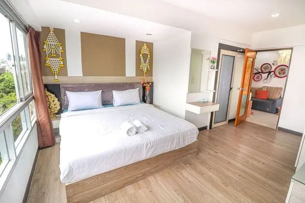 Sky Bath Exclusive 2 Bedroom Apartment (43A)