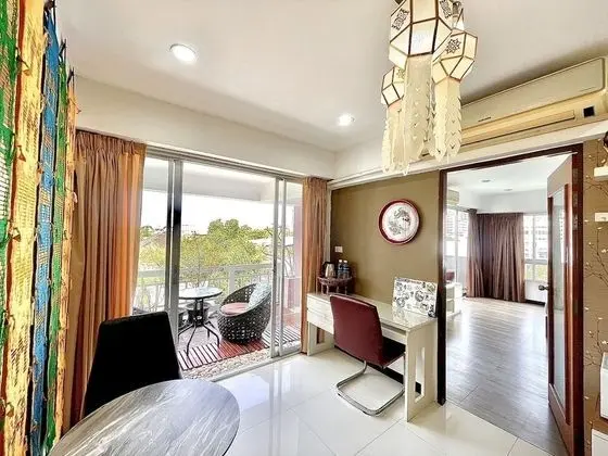 Sky Bath Exclusive 2 Bedroom Apartment (43A)