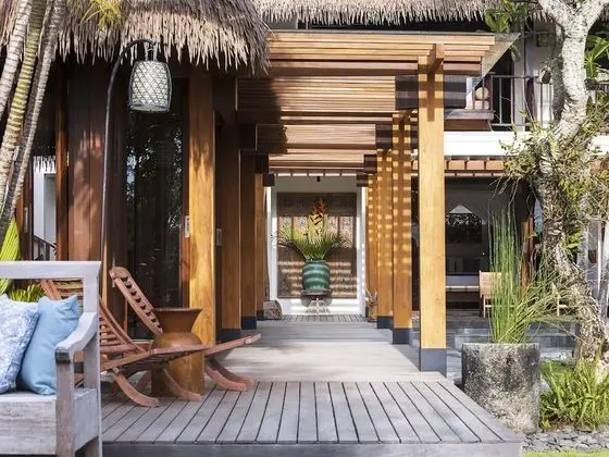 Villa, 5 Yatak Odası, Havuz Manzaralı
