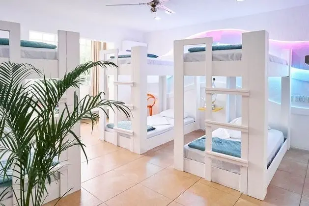 Shared Dormitory 7 Beds
