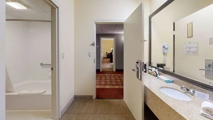 Standard King Room
