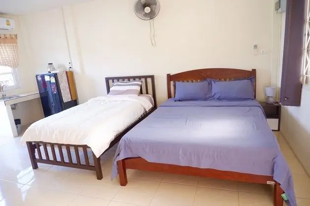 Standard Double Bed