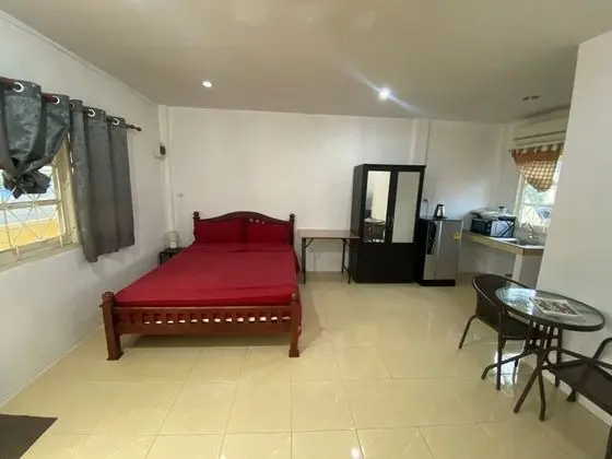 Standard Double Bed