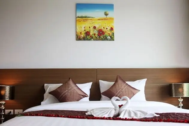 1 Bedroom Deluxe Suite