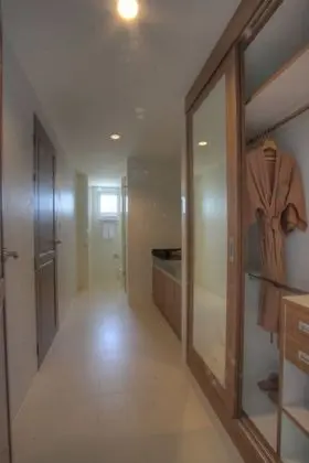2 Bedroom Jacuzzi Suite