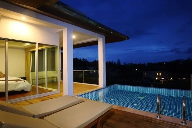 2 Bedroom Penthouse Pool Suite