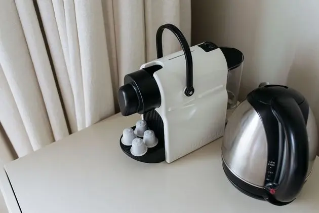 Deluxe Oda, 1 En Büyük (King) Boy Yatak