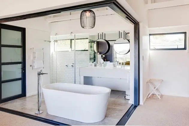 Superior Süit, 1 En Büyük (King) Boy Yatak