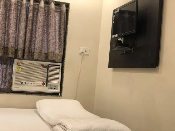 Luxury Tek Büyük Yataklı Oda