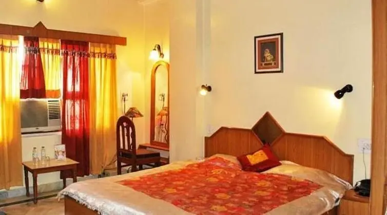Deluxe A/c room