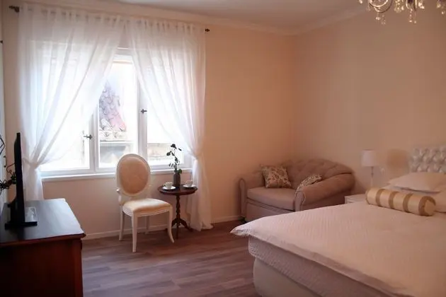 Premium Üç Kişilik Oda