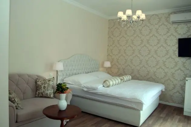 Premium Üç Kişilik Oda