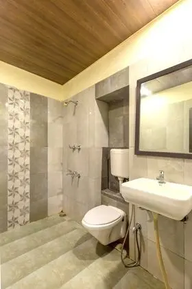 Deluxe Oda, 1 Çift Kişilik Yatak, Sigara İçilmez