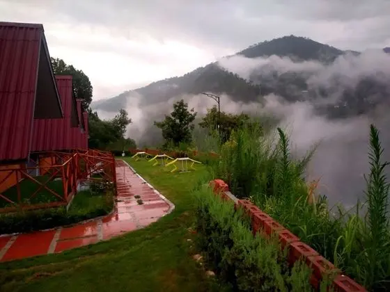 One Bedroom Cottage With Mountain View