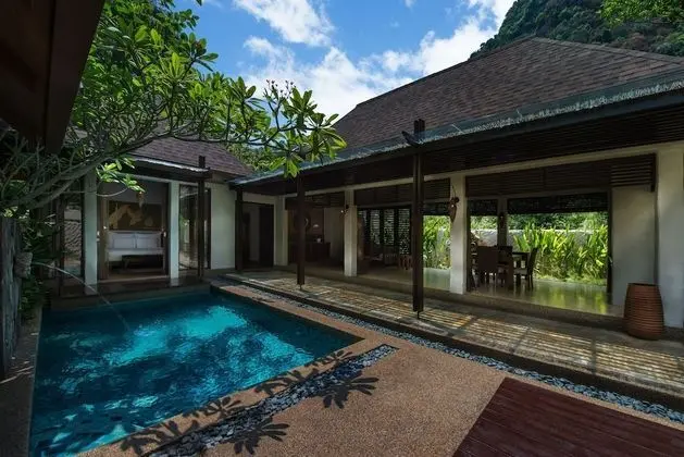 Villa (No Child Allowed)