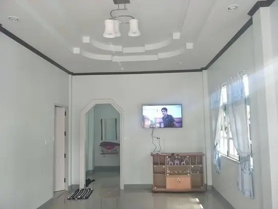 2 Bedrooms Bungalow