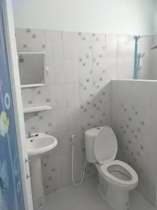 2 Bedrooms Bungalow