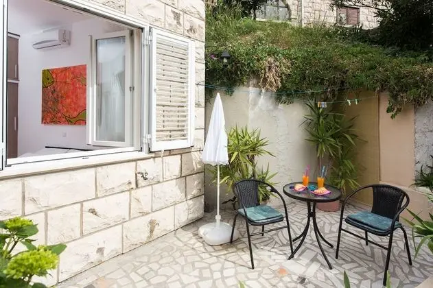 Comfort Stüdyo, Teras