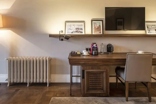 Çatı Katı Süiti (Penthouse), 1 En Büyük (King) Boy Yatak ve Çekyat, Sigara İçilmez, Deniz Manzaralı