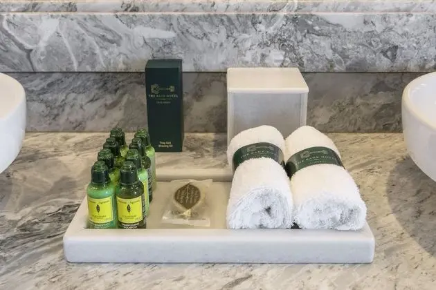 Çatı Katı Süiti (Penthouse), 1 En Büyük (King) Boy Yatak ve Çekyat, Sigara İçilmez, Deniz Manzaralı