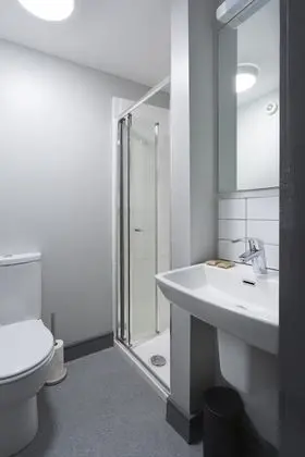 Comfort Tek Kişilik Oda