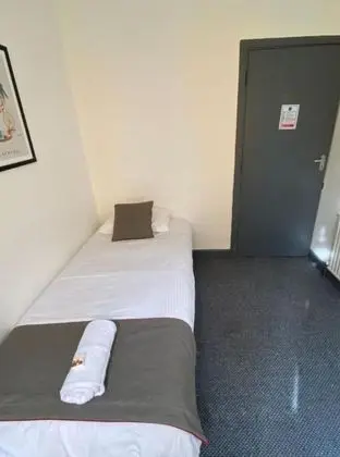 Standard Tek Kişilik Oda, Banyolu/Duşlu