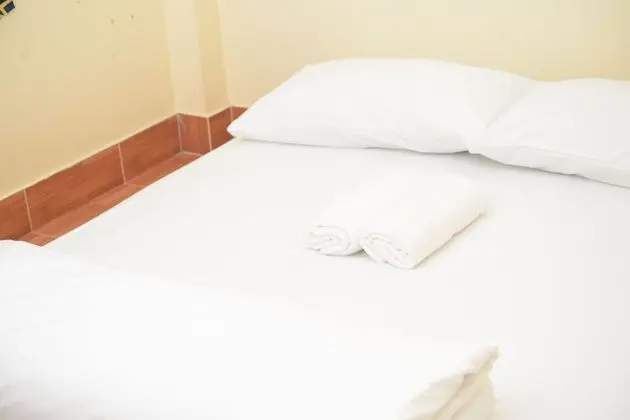 Standard Double Room with Air-con and Shared Bathroom