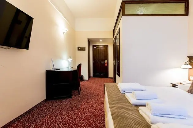 Comfort Tek Büyük Yataklı Oda