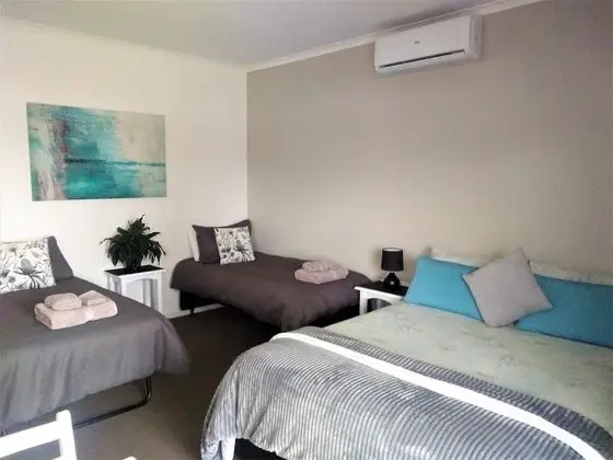 Deluxe Tek Büyük veya İki Ayrı Yataklı Oda, Jakuzi, Kısmi Deniz Manzaralı (The Isla)