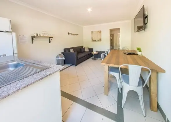 Dağ Evi, 2 Yatak Odası, Sigara İçilmez, Küçük Mutfak