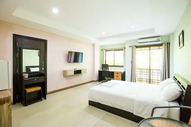 Standard Single Bed