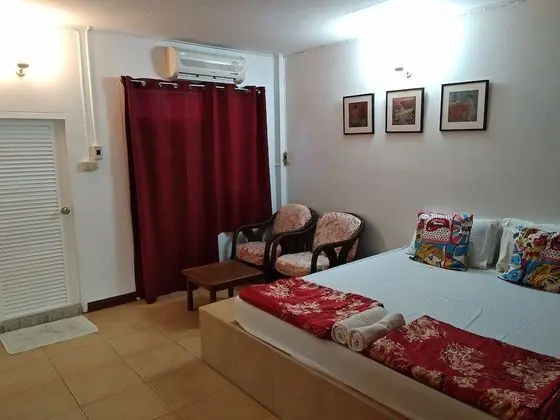 Standard Tek Büyük Yataklı Oda