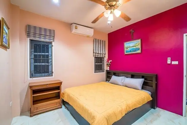 3-Bedroom House with Private Pool