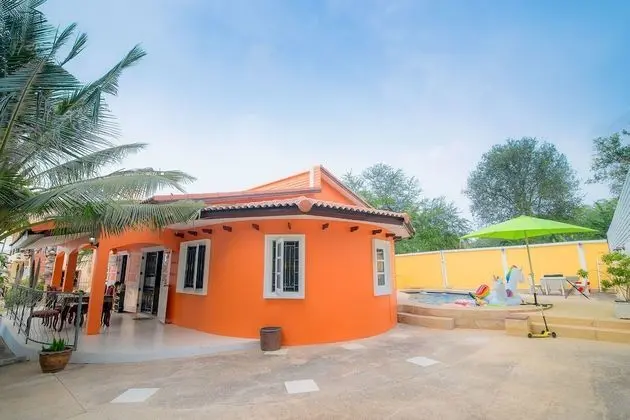 3-Bedroom House with Private Pool