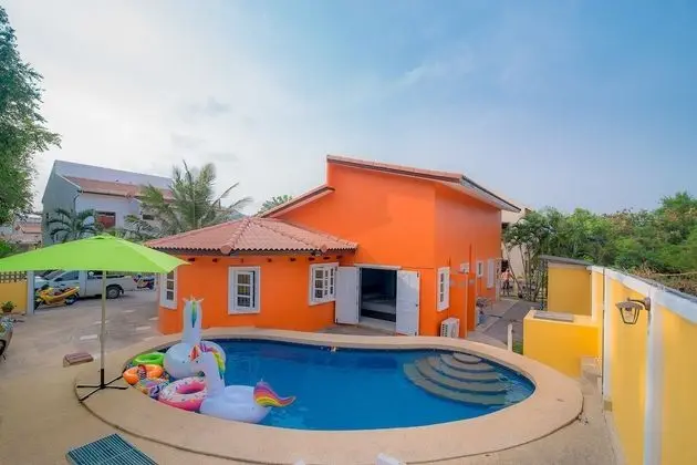 3-Bedroom House with Private Pool