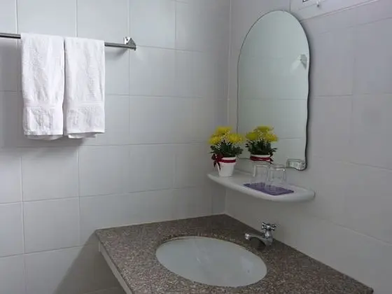 Standard Tek Büyük veya İki Ayrı Yataklı Oda