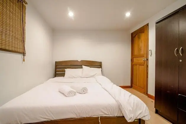 5-Bedroom Villa