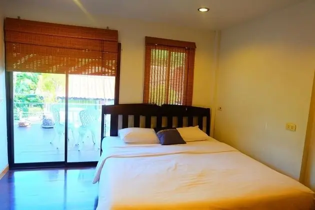 5-Bedroom Villa
