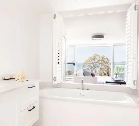 Classic Çatı Katı Süiti (Penthouse), Küvet, Koy Manzaralı