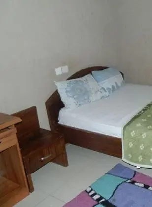 Deluxe Oda, 1 Büyük (Queen) Boy Yatak