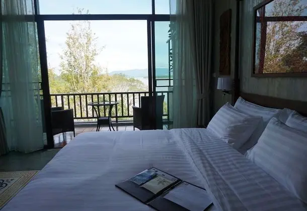 Honeymoon Süit, 1 En Büyük (King) Boy Yatak