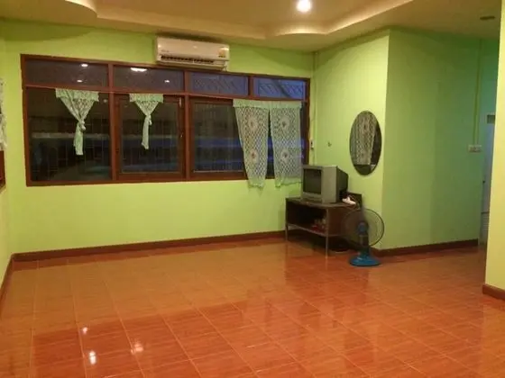 Bungalow for 10 People