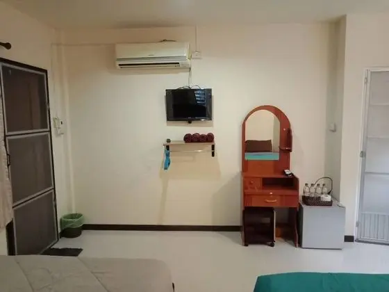 Quadruple Room (4 Adults)