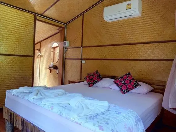Deluxe Tek Büyük Yataklı Oda (Air Condition)