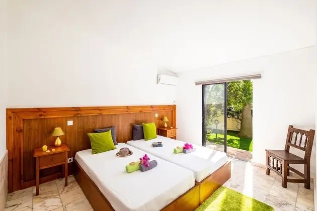 Villa, 4 Yatak Odası, Kişiye Özel Havuzlu, Havuz Manzaralı