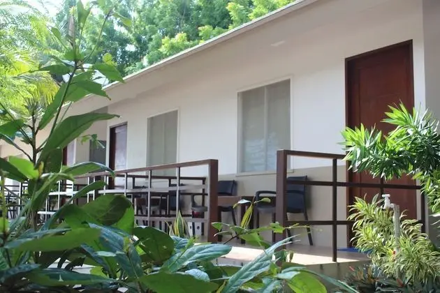 Deluxe Tek Büyük Yataklı Oda, 2 Çift Kişilik Yatak, Kısmi Deniz Manzaralı