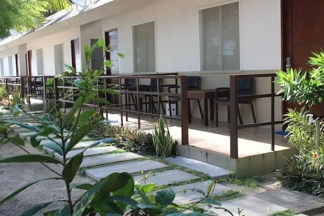 Deluxe Tek Büyük Yataklı Oda, 2 Çift Kişilik Yatak, Kısmi Deniz Manzaralı