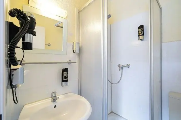 Economy Tek Kişilik Oda