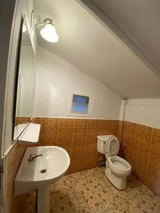 Üç Kişilik Oda