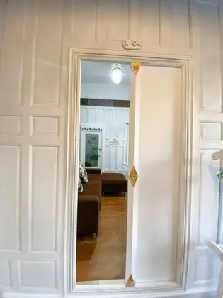 Üç Kişilik Oda